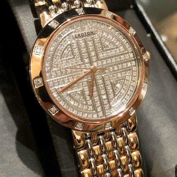 {SOLD} - Picture 2 of 8